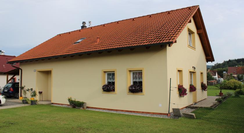 Апартаменты Orange Loft Apartment