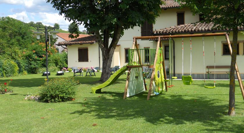 Апартаменты Casavacanza Narzole