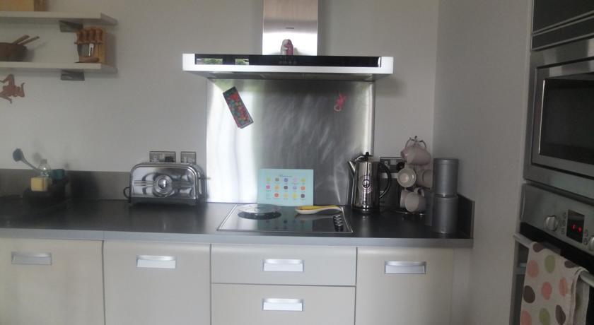 Апартаменты Crystal Suites Huddersfield