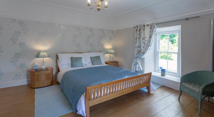 Отель Glandwr Country House