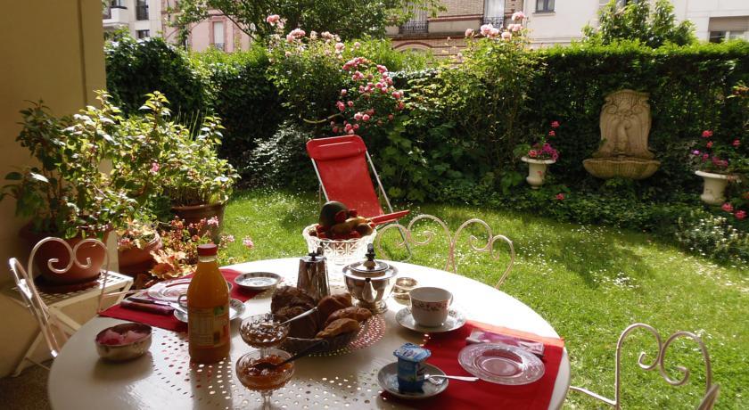 Мини-отель Bed and Breakfast Levallois 2