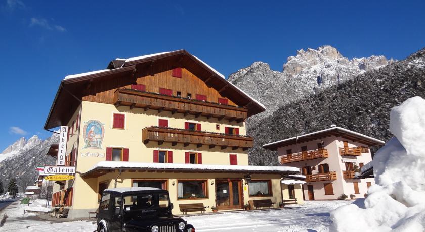 Отель Hotel Galeno