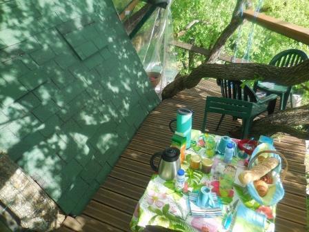 Мини-отель B&B La Cabane Insolite