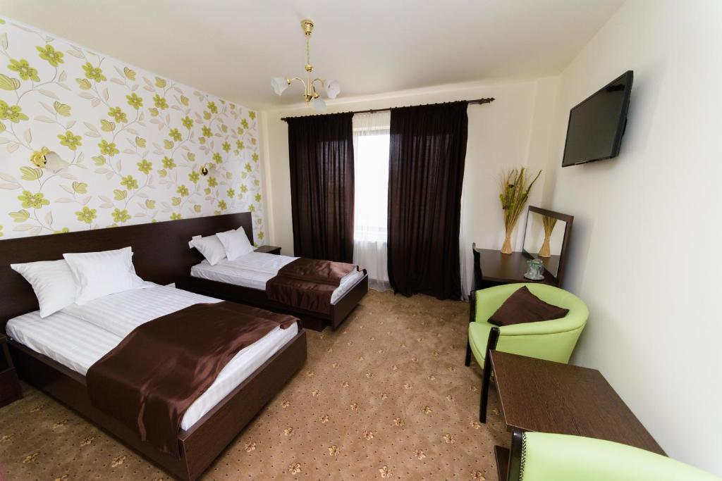 Отель Hotel Miky