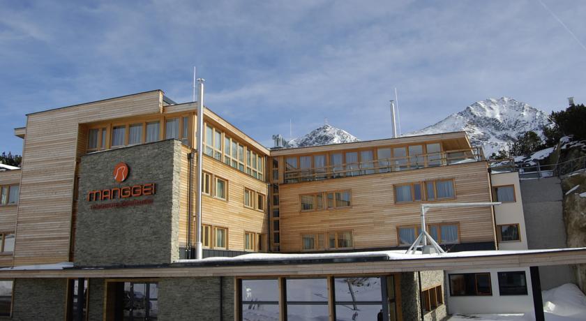 Отель Hotel Manggei Designhotel Obertauern