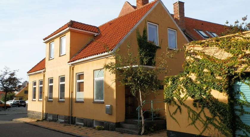 Отель Tværstræde Guesthouse
