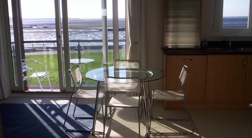 Апартаменты Millennium Quay Apartment