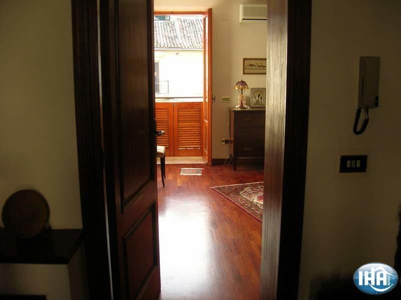 Апартаменты Charming Apartment