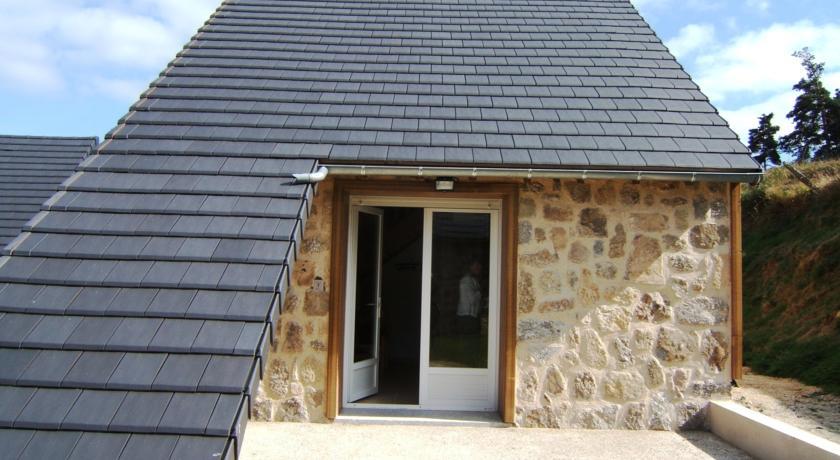 Апартаменты Village de gîtes Les Chalets de l'Aubrac