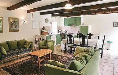 Апартаменты Holiday home St Gueltas P-674