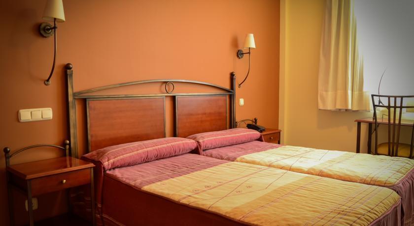 Отель Hotel Don Fidel