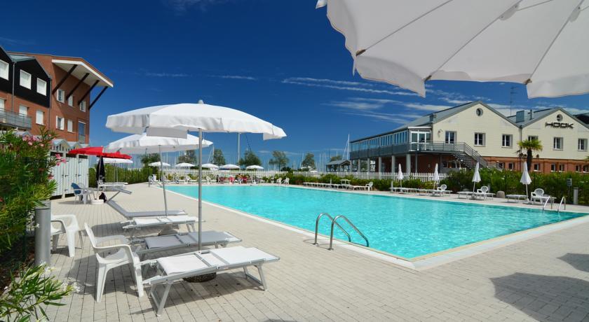 Апартаменты Marina di Ravenna Halldis Apartments