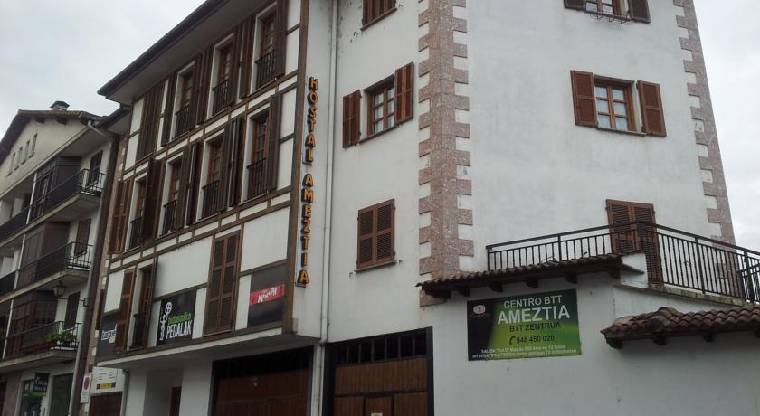 Гостевой дом Hostal Ameztia