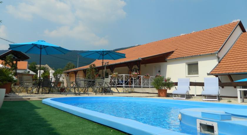 Апартаменты Hungary Holiday Home