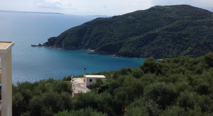 Aliki Apartmanet