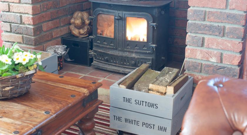 Отель The White Post