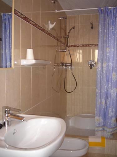 Гостевой дом Hostal Rom
