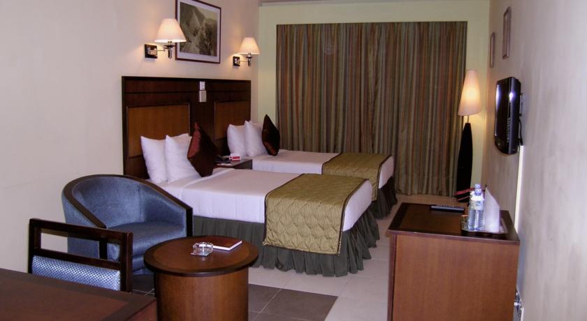 Отель Ramada Katunayake