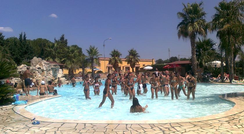 Отель Villaggio Turistico Malibù