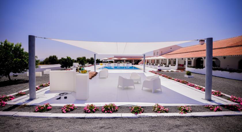Отель Sesmarias Turismo Rural & SPA