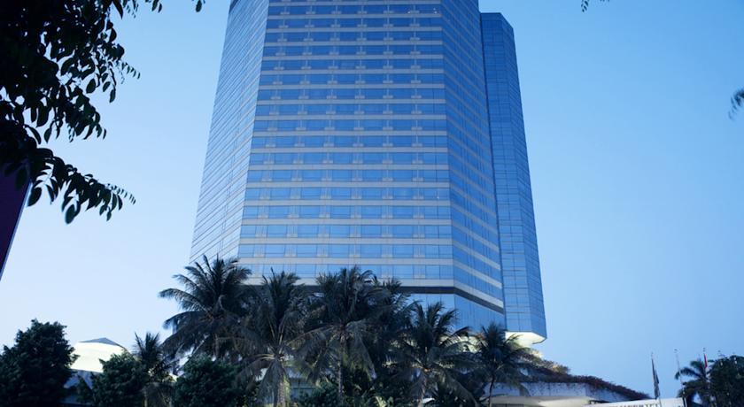 Отель JW Marriott Hotel Surabaya