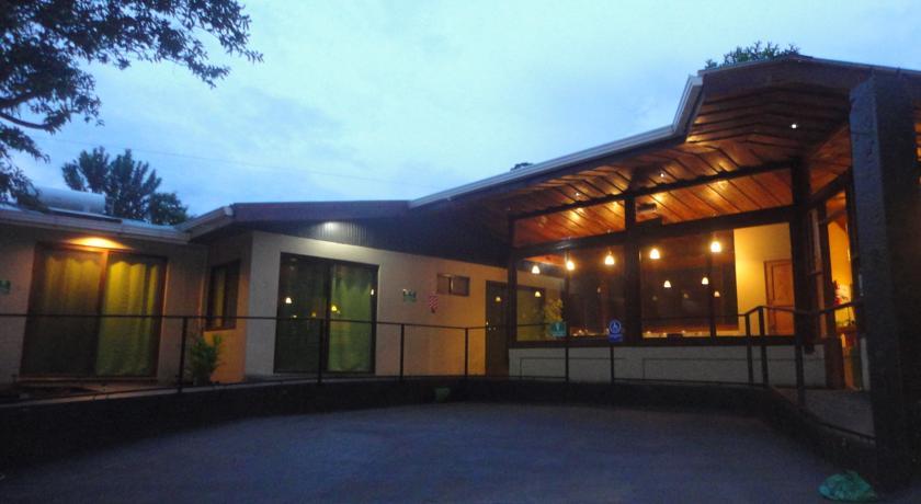 Eddy`s Place