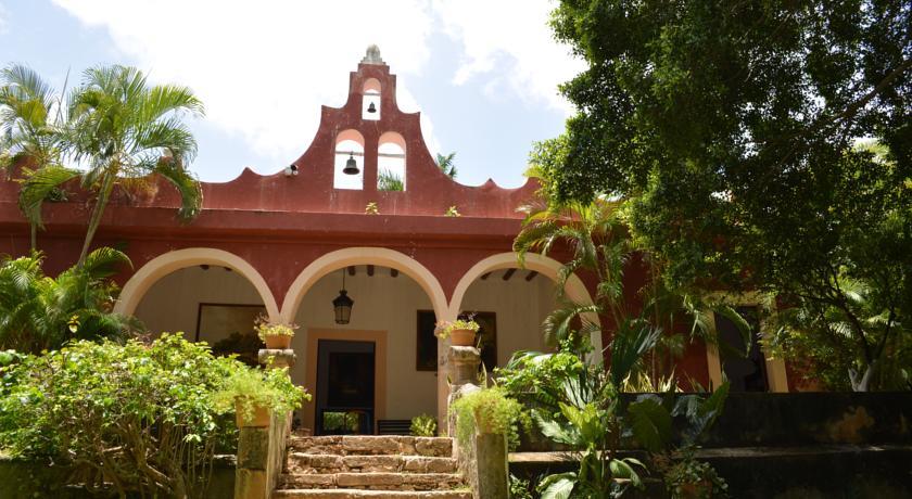 Отель Hacienda Blanca Flor