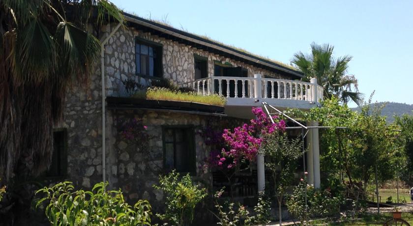 Отель Özlem'in Masali Stone House