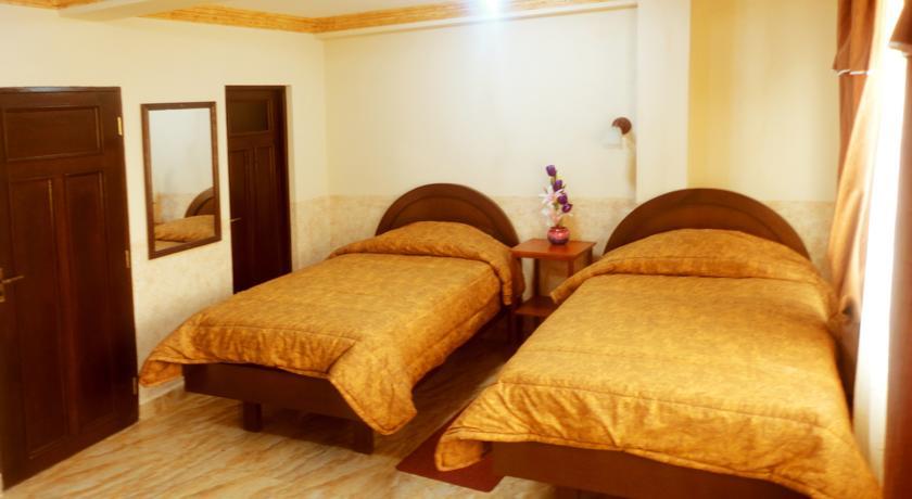 Отель Hotel el Super 8