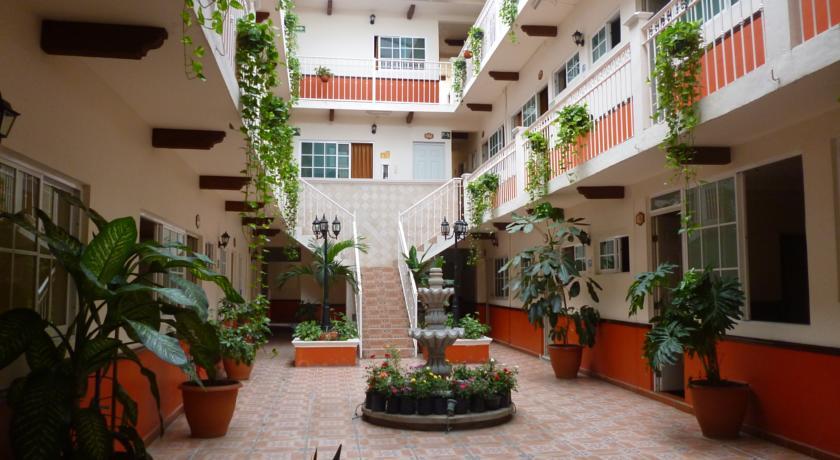 Отель Hotel Posada Maya
