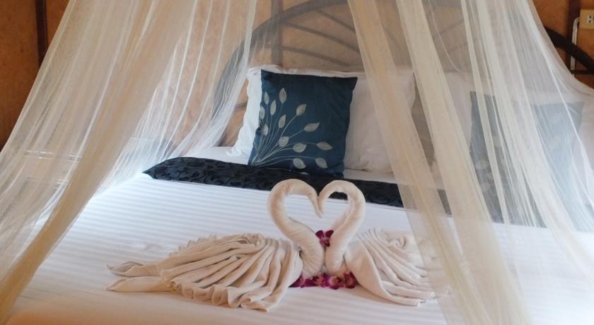 Отель Tropical Garden Lounge Hotel