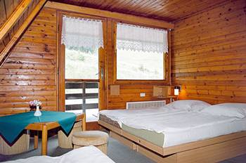 Отель Hotel Ski Zahradky And Bungalows