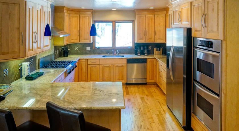 Апартаменты Chef Dave's Lodge by Tahoe Management Services