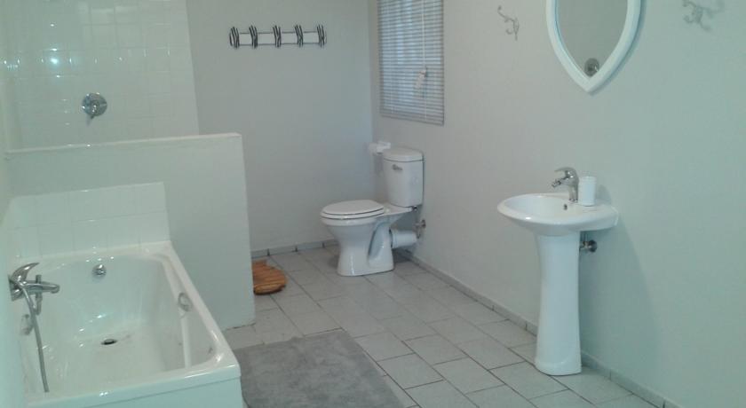 Апартаменты Holiday home Onrus@DuVon