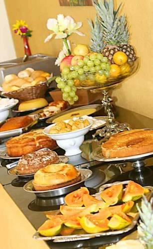 Отель Girassol Praia Hotel