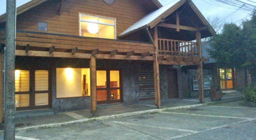 Гостевой дом Pucontours Hostal