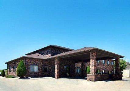 Отель Quality Suites Fargo