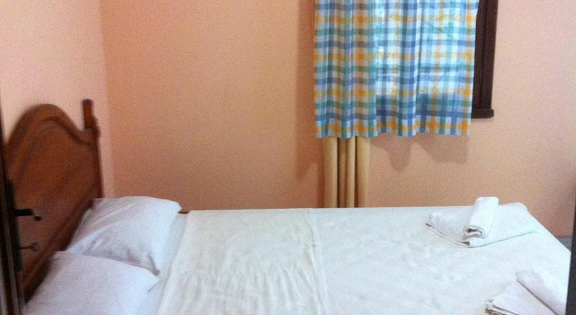 Апартаменты Four Seas Apart Hotel