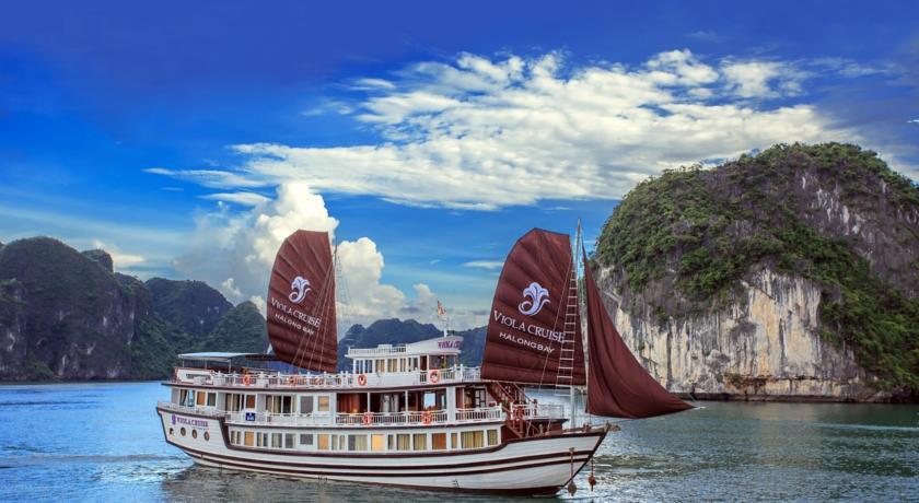 Viola Cruise Halong Bay
