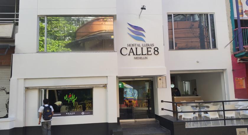 Гостевой дом Hostal Lleras Calle 8