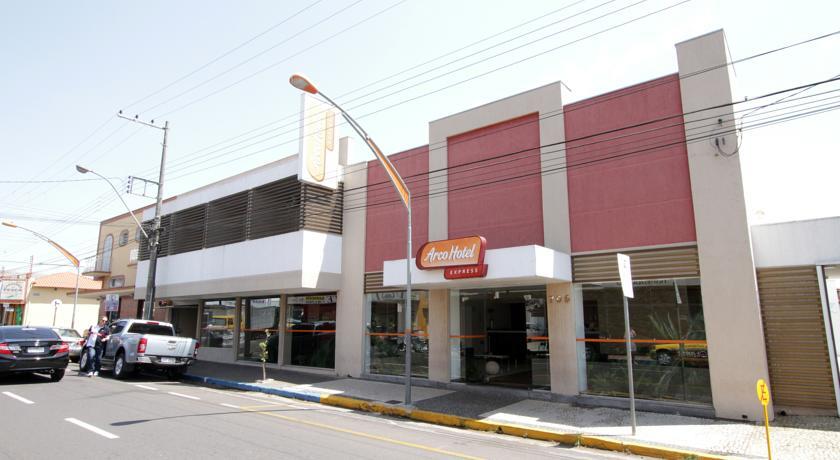 Отель Arco Hotel Birigui