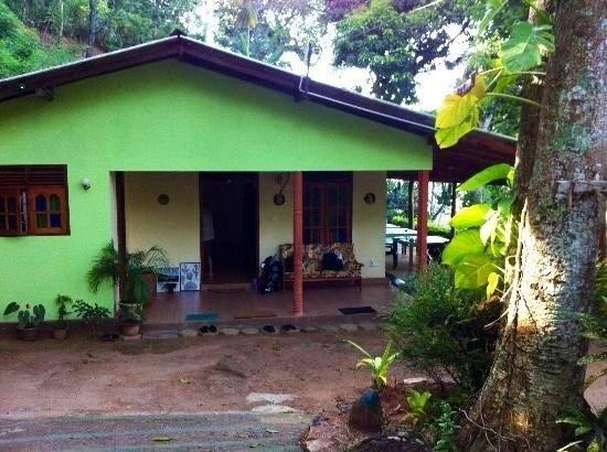 Мини-отель Raveena Guest House