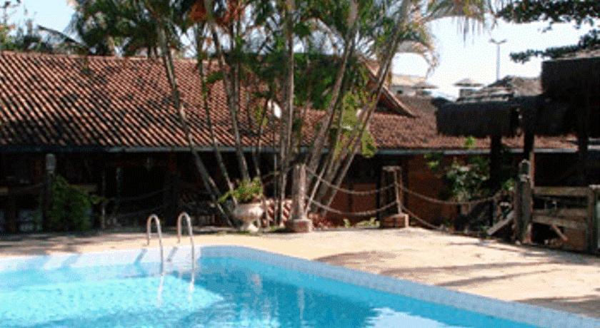 Отель Travel Inn Quari Quara
