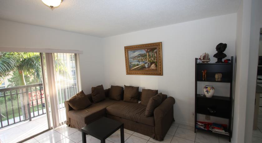 Апартаменты Sunny Isles Apartment