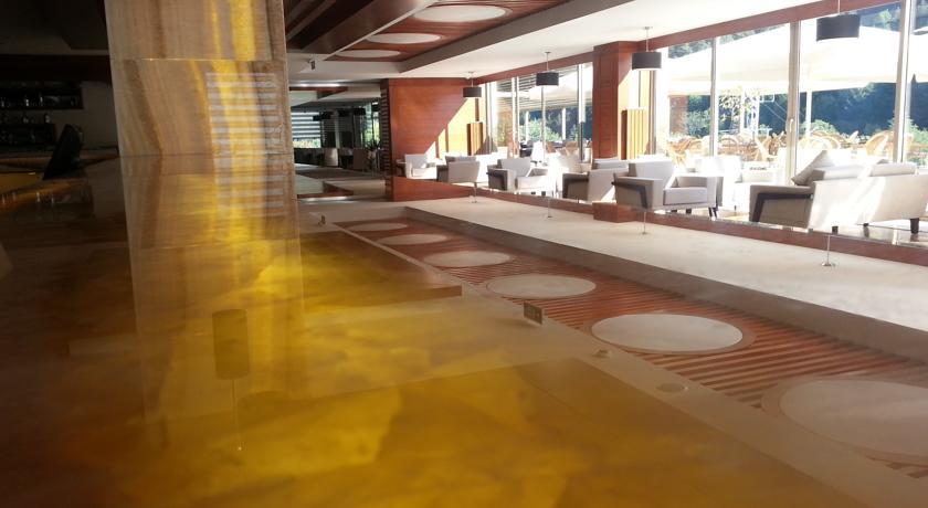 Отель Abant Aden Hotel & Spa