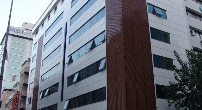 Izan Hotel