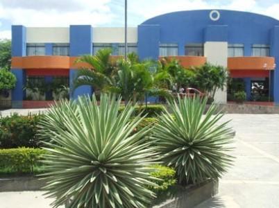Отель Fiesta Park Hotel