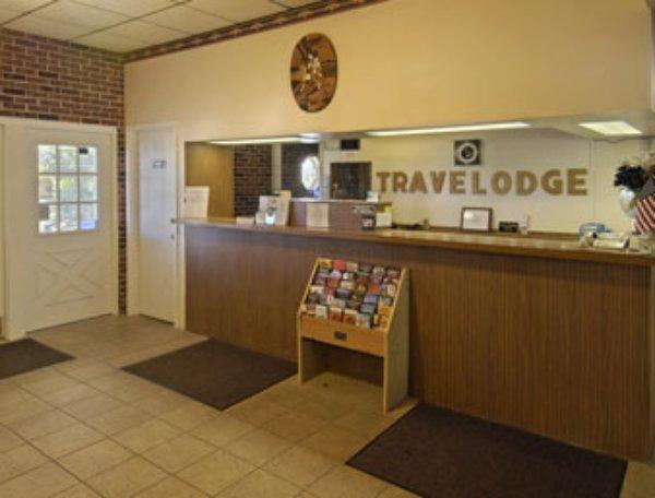Отель Travelodge Platte City