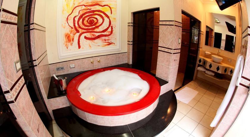 Отель Motel Le Baron (Adult Only)