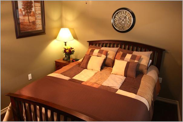 Отель Eagles Den Suites at Three Rivers